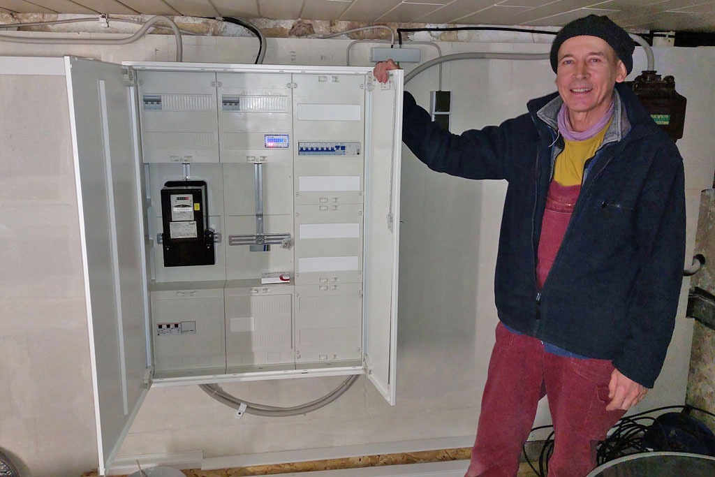 KNIPEX verkaufen -KNIPEX verkaufen Zaehlerschrank